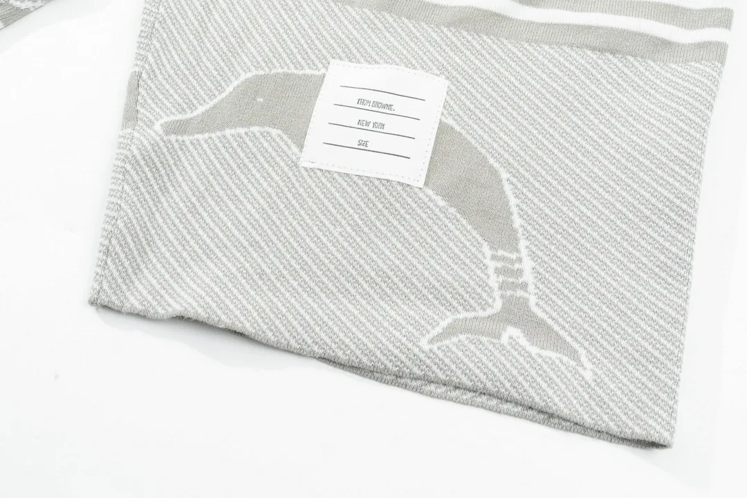 Thom Browne🇳🇱 2023SSNew Arrival ， ， ， ，4 ， ， ， Breathable， ， Gray 🐬 Sizes M-XXL